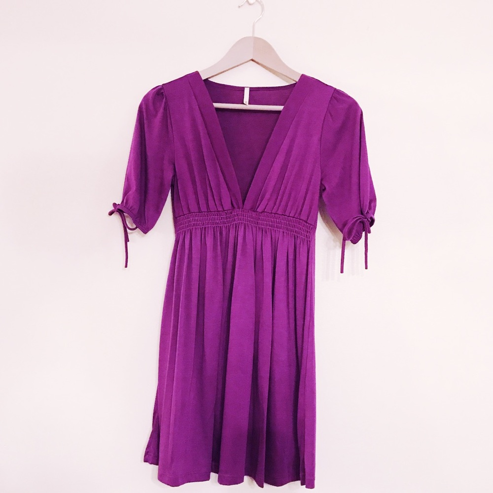 Ye Ye Short Sleeve Purple V Neck Dress