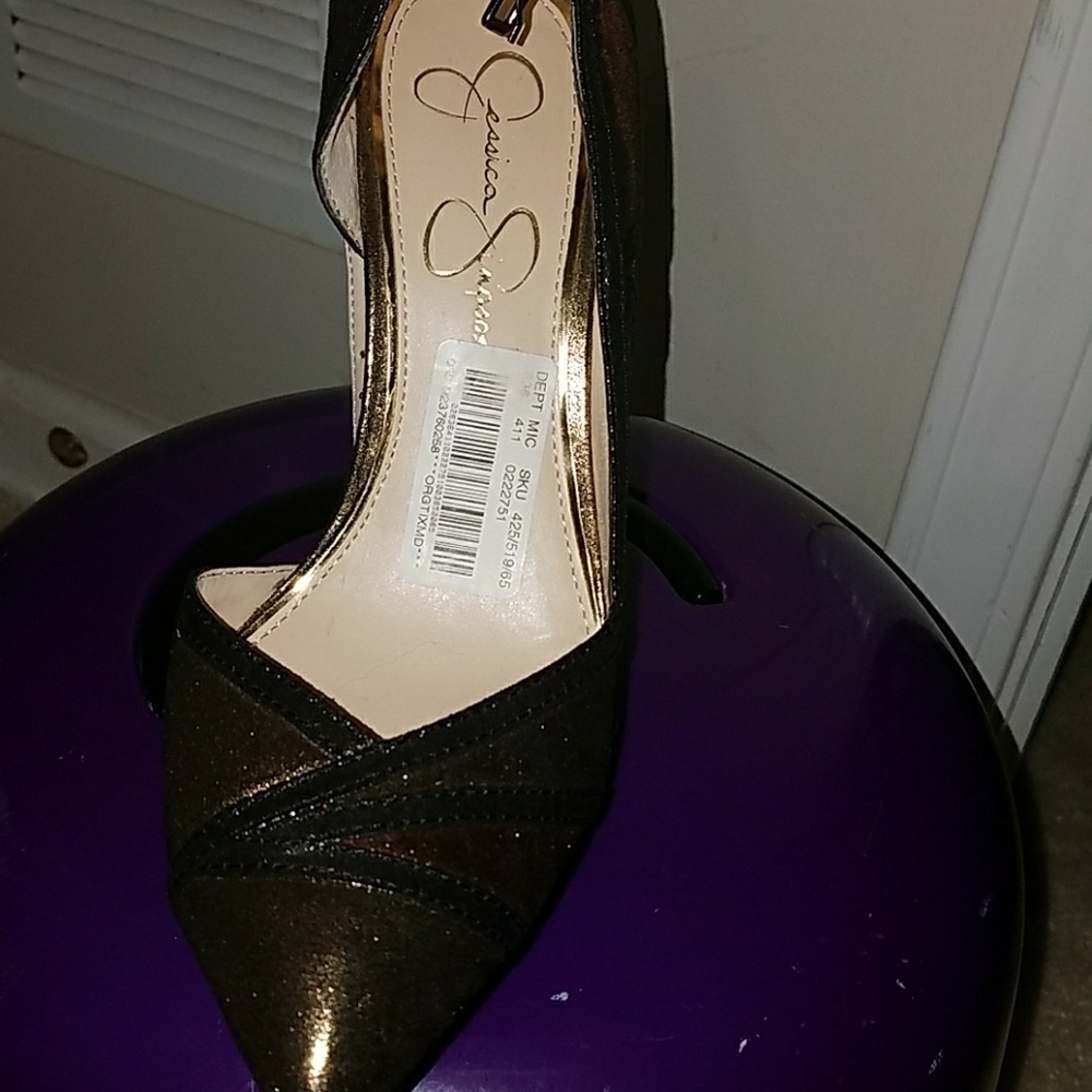 Jessica Simpson Heel - Picture 2 of 3
