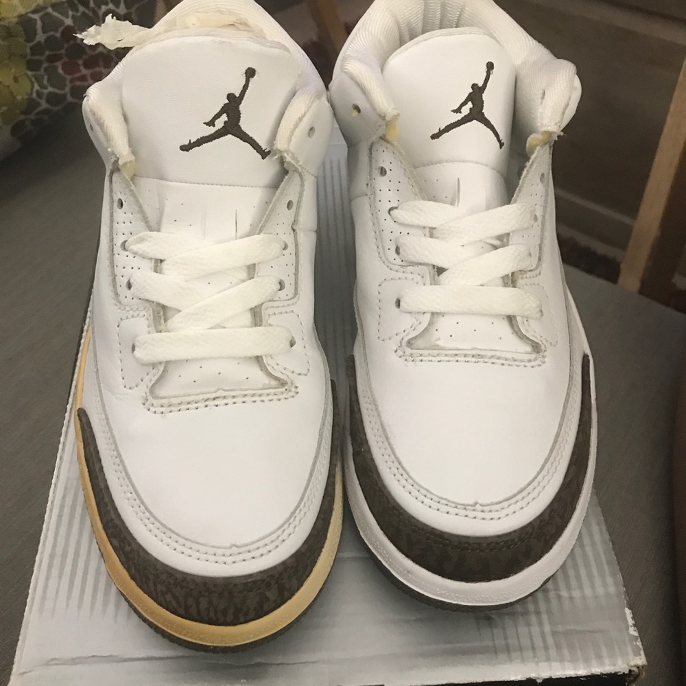 Jordan Mocha 3s!