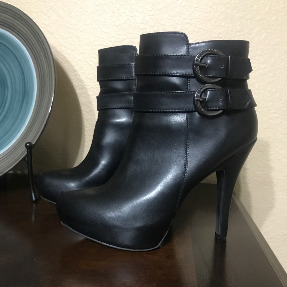 G by Guess Gemm platform Booties! Brand New!
