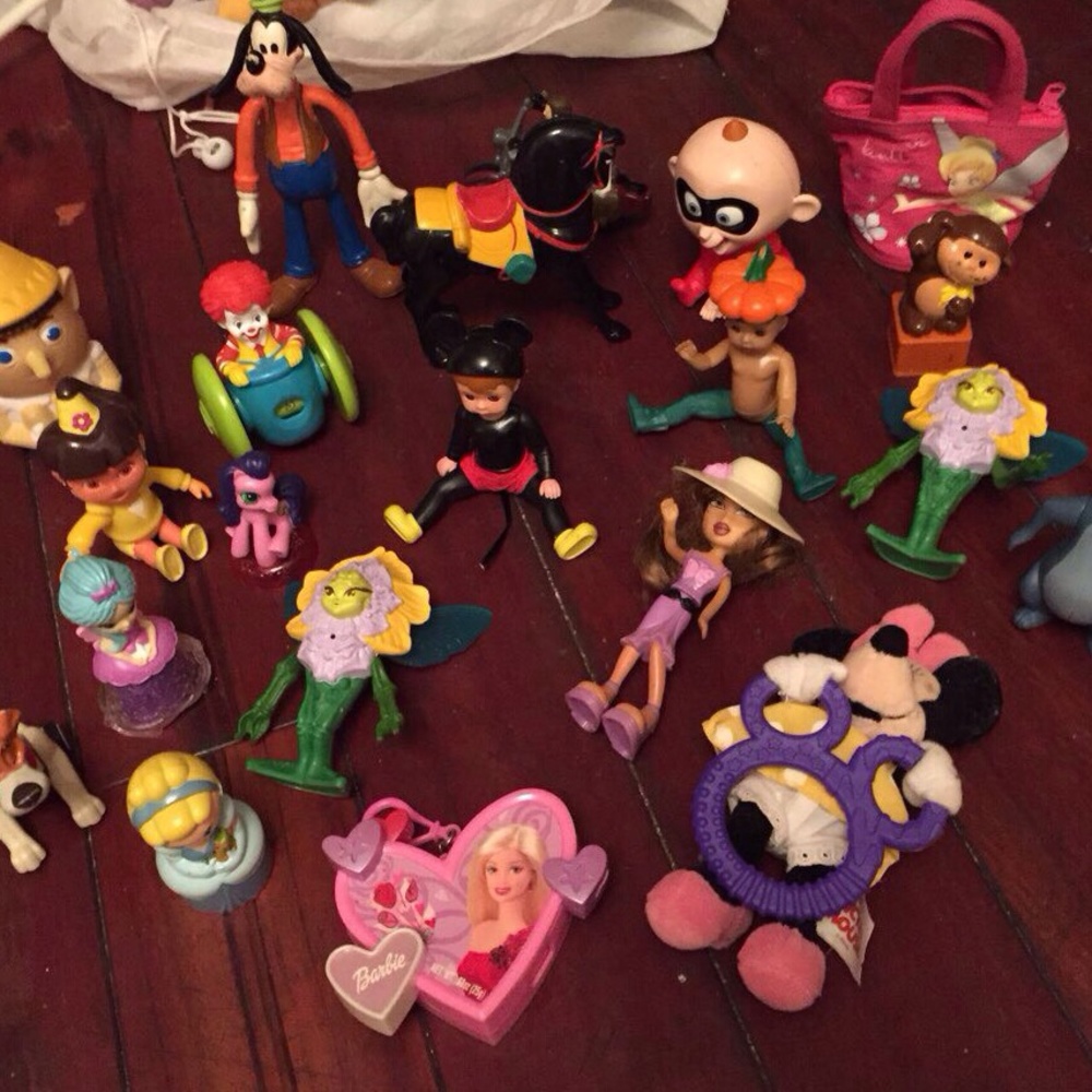 Disney Toys Bundle