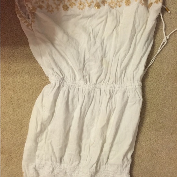 Cover-up - Picture 3 of 3