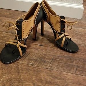 INCREDIBLE EUC Manolos Blahniks! INCREDIBLE EUC Manolos Blahniks!