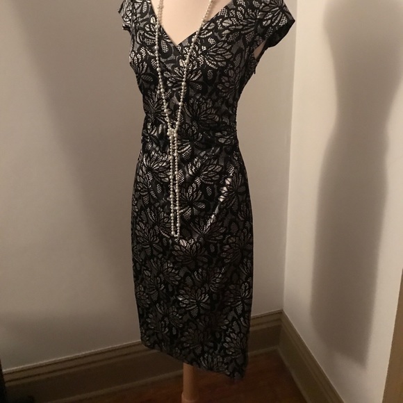Unforgettable Maggy London formal dress - Picture 1 of 3