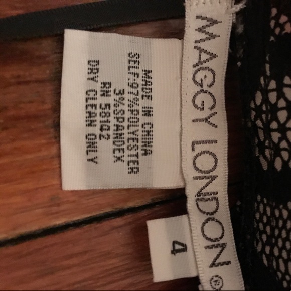 Unforgettable Maggy London formal dress - Picture 3 of 3