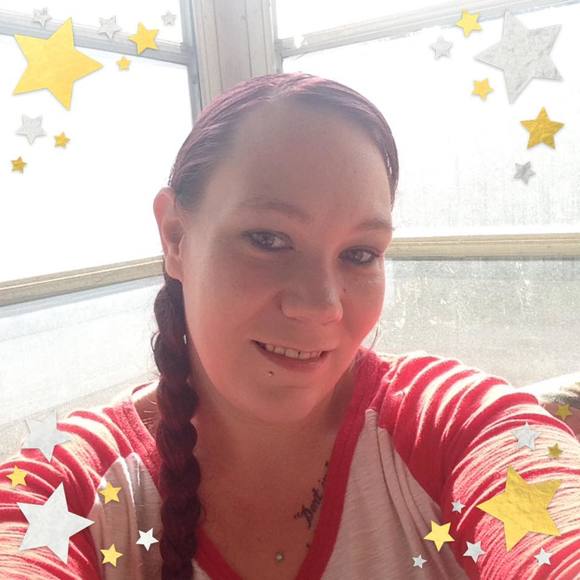 Meet your Posher, Sara - Picture 1 of 1