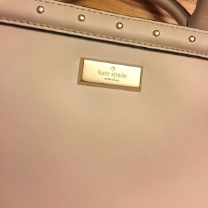 kate spade Bags - Gorgeous Cream Kate Spade Purse kate spade Bags - Gorgeous Cream Kate Spade Purse