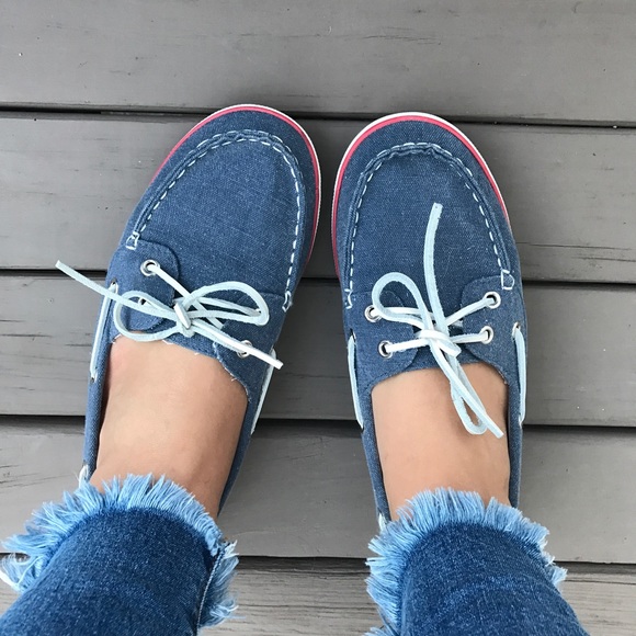 Chambray & Coral Boat Shoes - Picture 4 of 8
