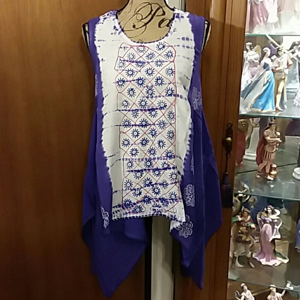 Sleeveless Asymmetrical Top L