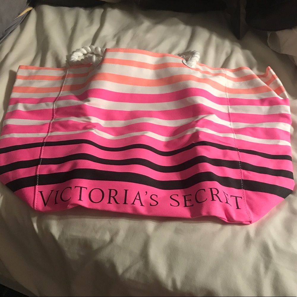 Brand new Victoria's Secret tote