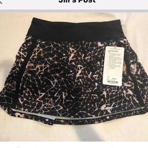Sold NWT lululemon pace rival skirt size 2 tall