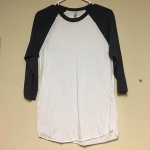 White and dark grey 3/4 sleeve top White and dark grey 3/4 sleeve top