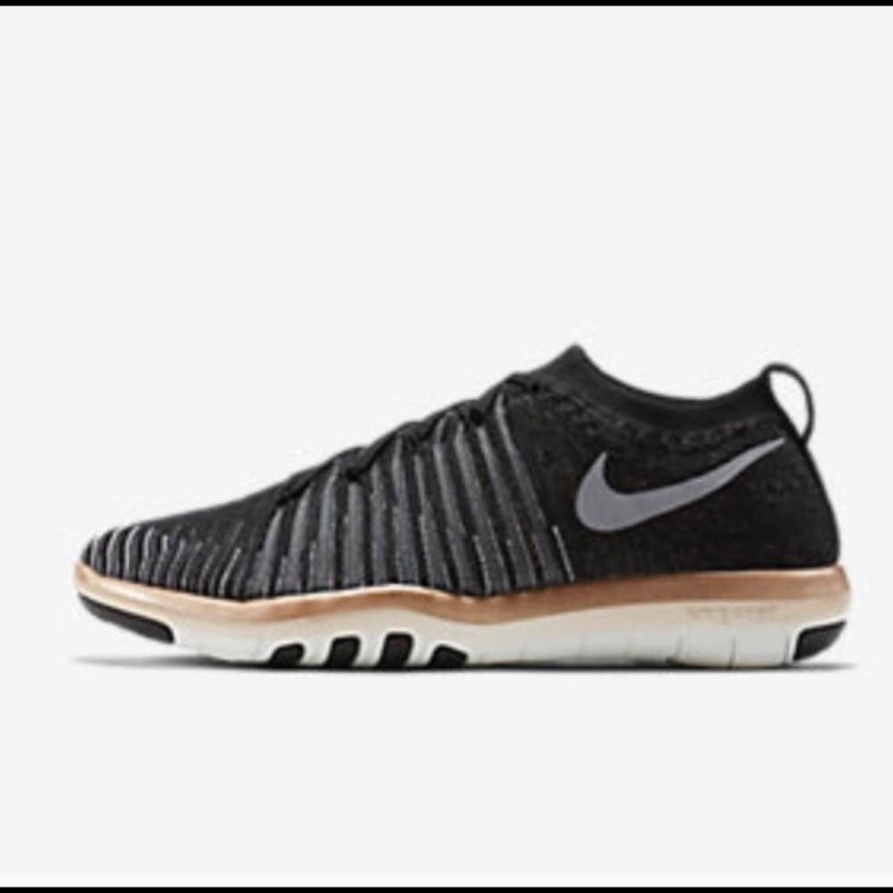 Nike Free Transform Flyknits
