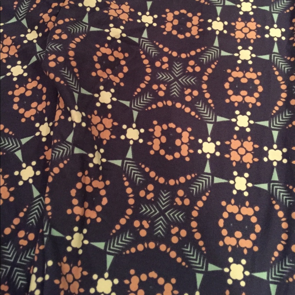 Lularoe OS purple leggings! Buttery soft