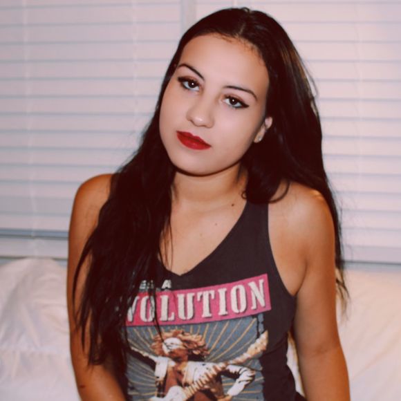 Meet your Posher, Cheyenne - Picture 1 of 1