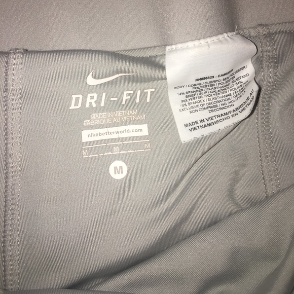 NIKE RUNNING SHORTS DRI FIT 🏋🏽‍♀️ - Picture 4 of 7