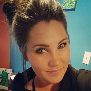 Meet your Posher, Victoria