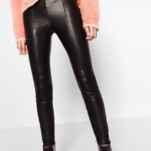 Zara New faux leather leggings Zara New faux leather leggings