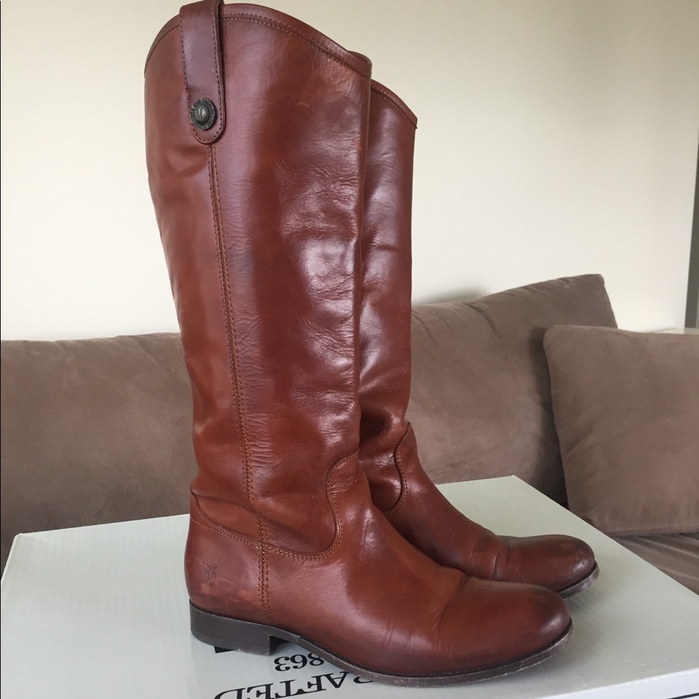 Frye Melissa Button Boots - size 8 - cognac