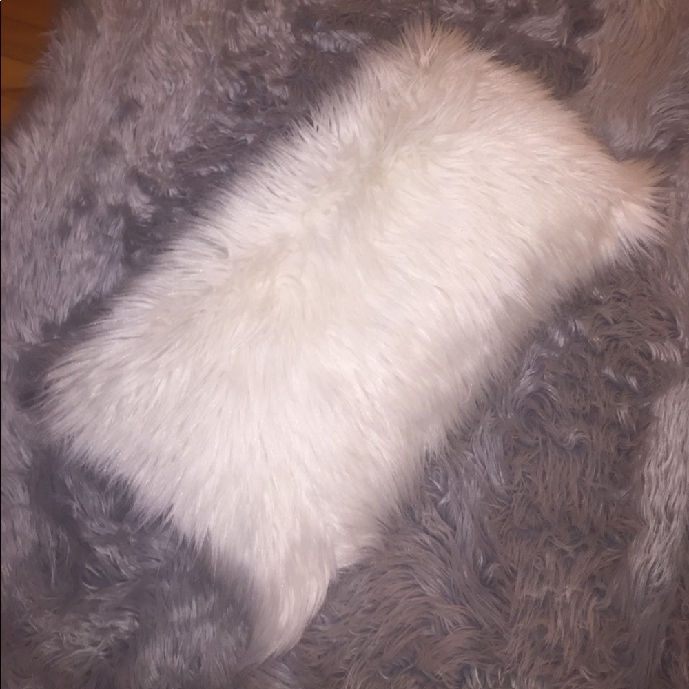 White fur pillow, throw pillow, urban outfitter
