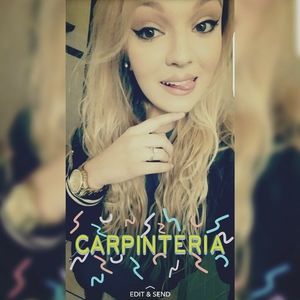 Meet your Posher, Dominique