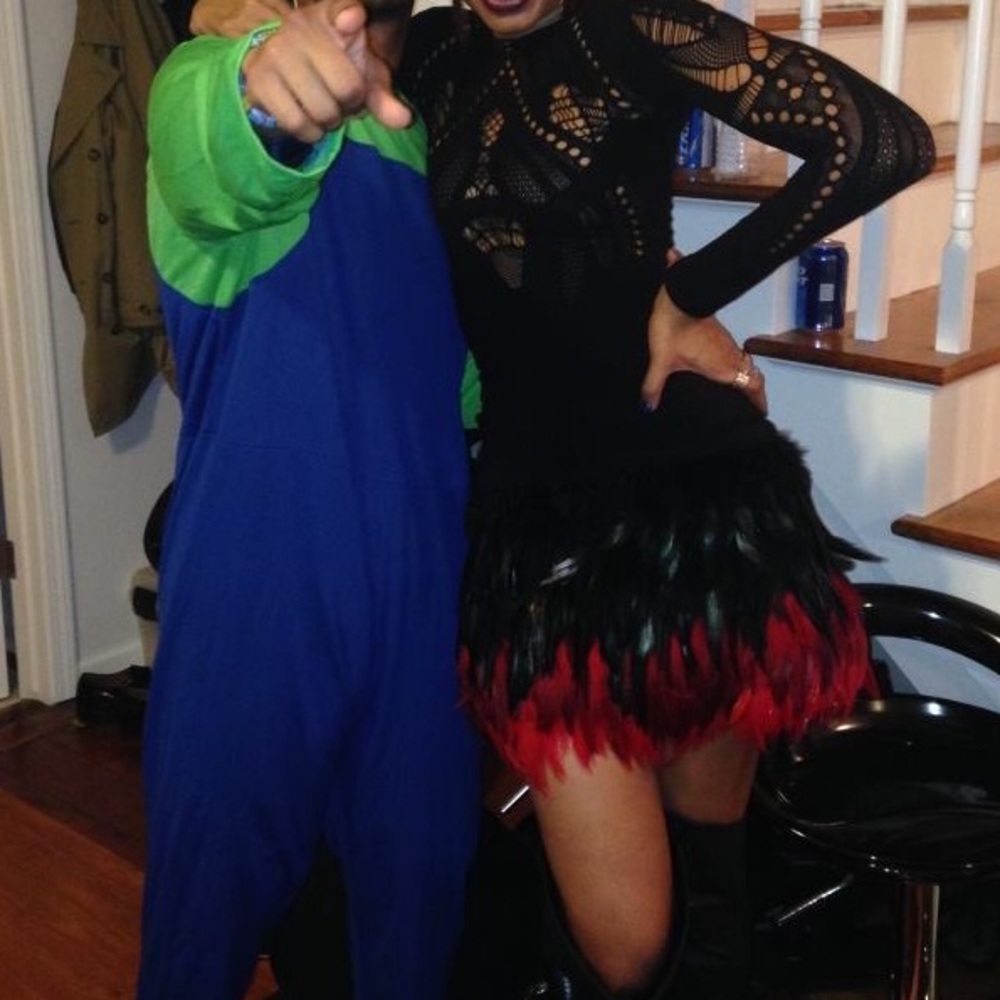 Bebe addiction mini phoenix feather skirt