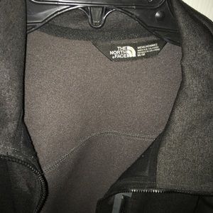 Men's Medium Sport Northface Zip Up