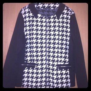 Notations XL Houndstooth Cardigan