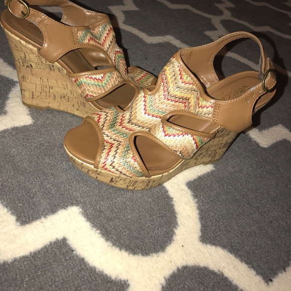 Sbicca Shoes - Adorable Aztec wedges ❤️