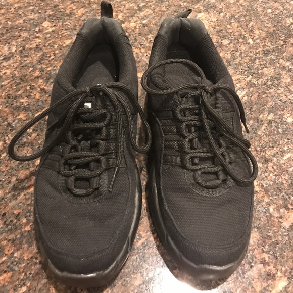 bloch boost dance sneaker