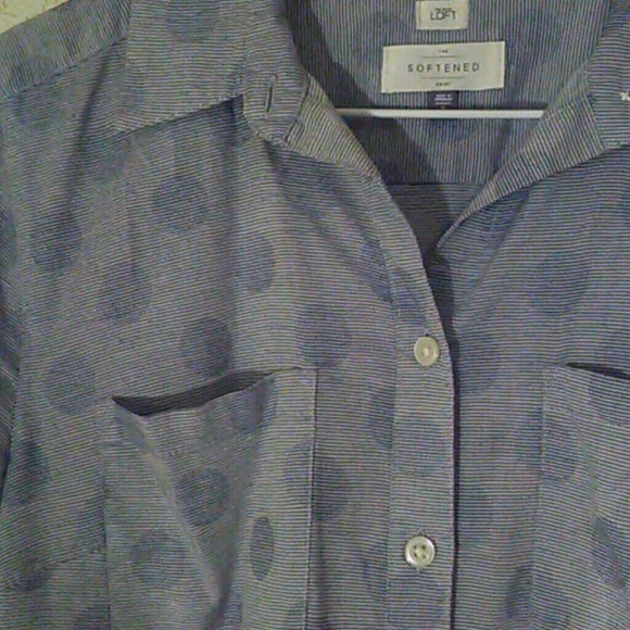 Button down - Picture 2 of 2