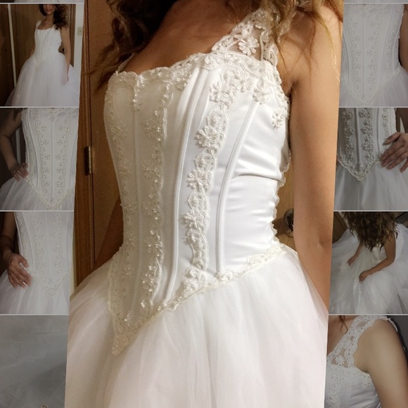 Sincerity Bridal Dress 👰 - Picture 1 of 8