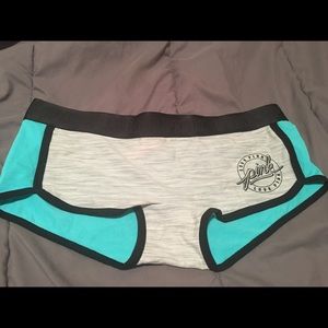 BNWT VS Pink boy shorts