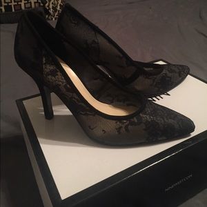 Nine West never been worn pumps