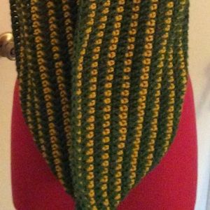 Juniper Cowl Scarf