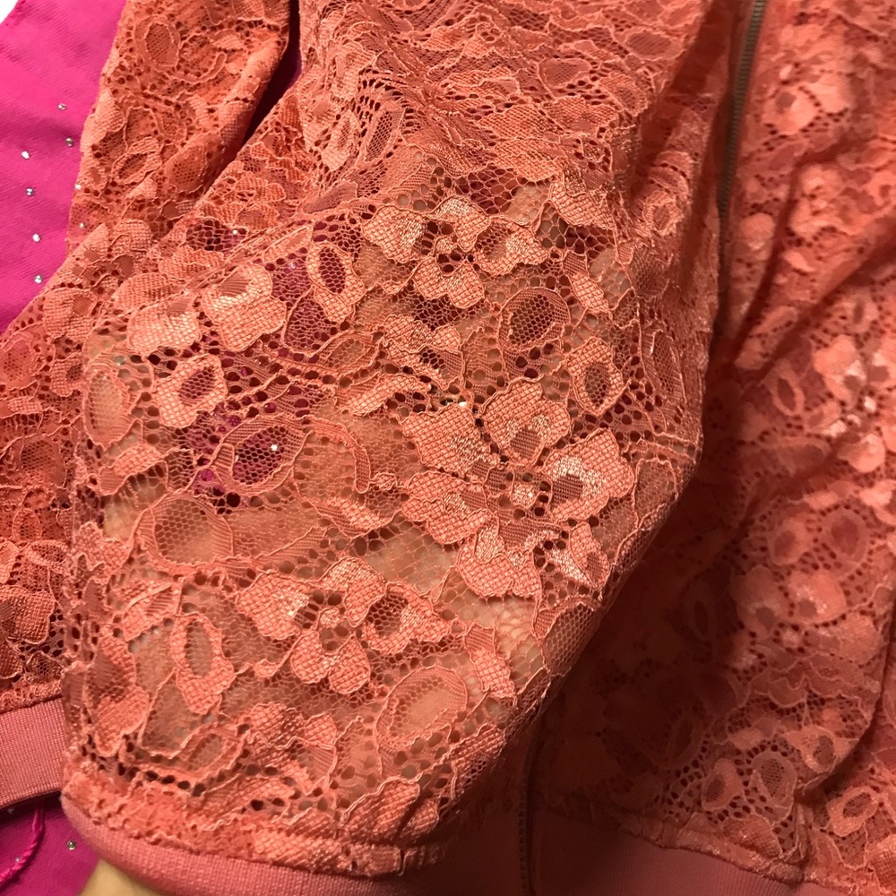 Lace jacket NWOT - Picture 3 of 3