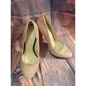 Brand new! ✨Blush, Zara Pumps, Size 6 Brand new! ✨Blush, Zara Pumps, Size 6