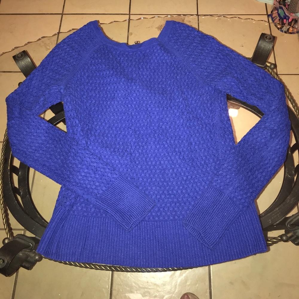 Super comfy blue sweater