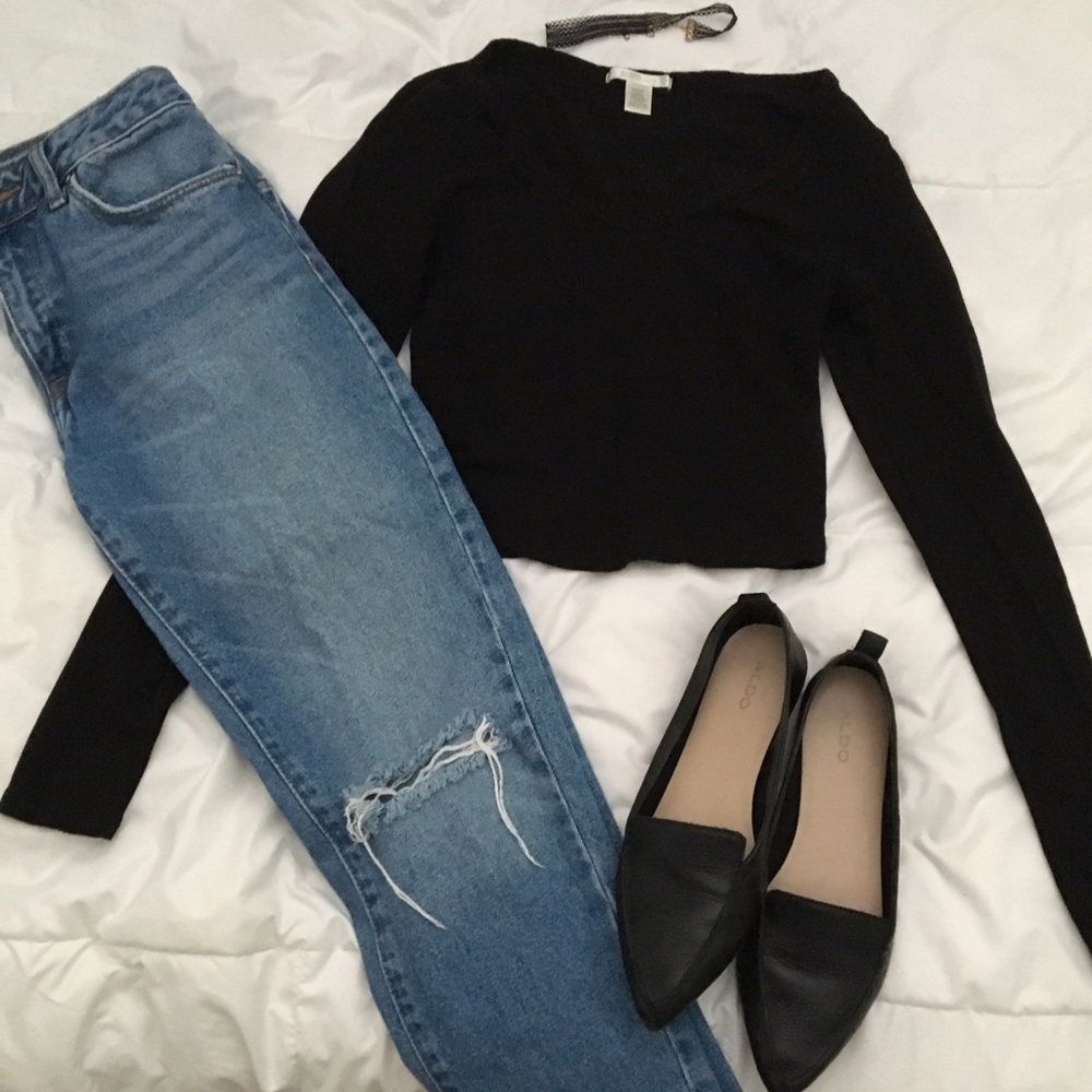 Long sleeve crop top