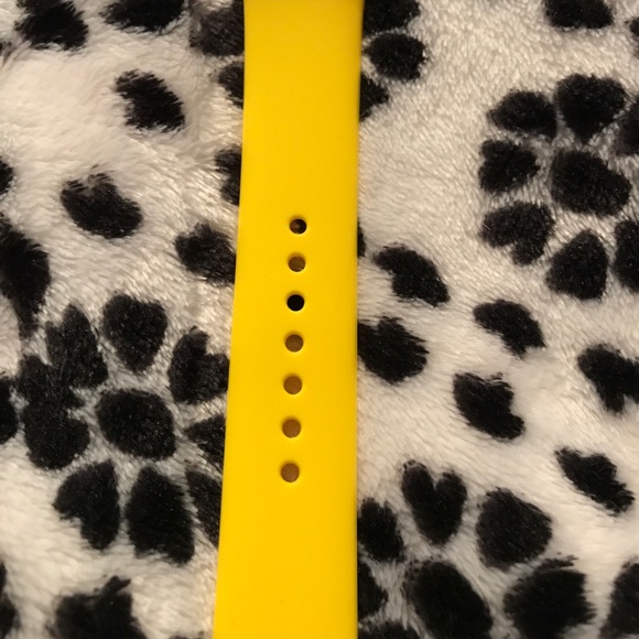 LARGE Yellow Apple Watch Band, 38 mm💛 - Picture 2 of 3