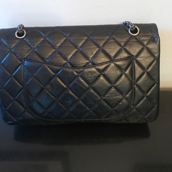 SOLD 🎉 Chanel 2.55 Reissue Calfskin Flap Bag 227 - Picture 5 of 8