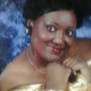 Meet your Posher, Iris