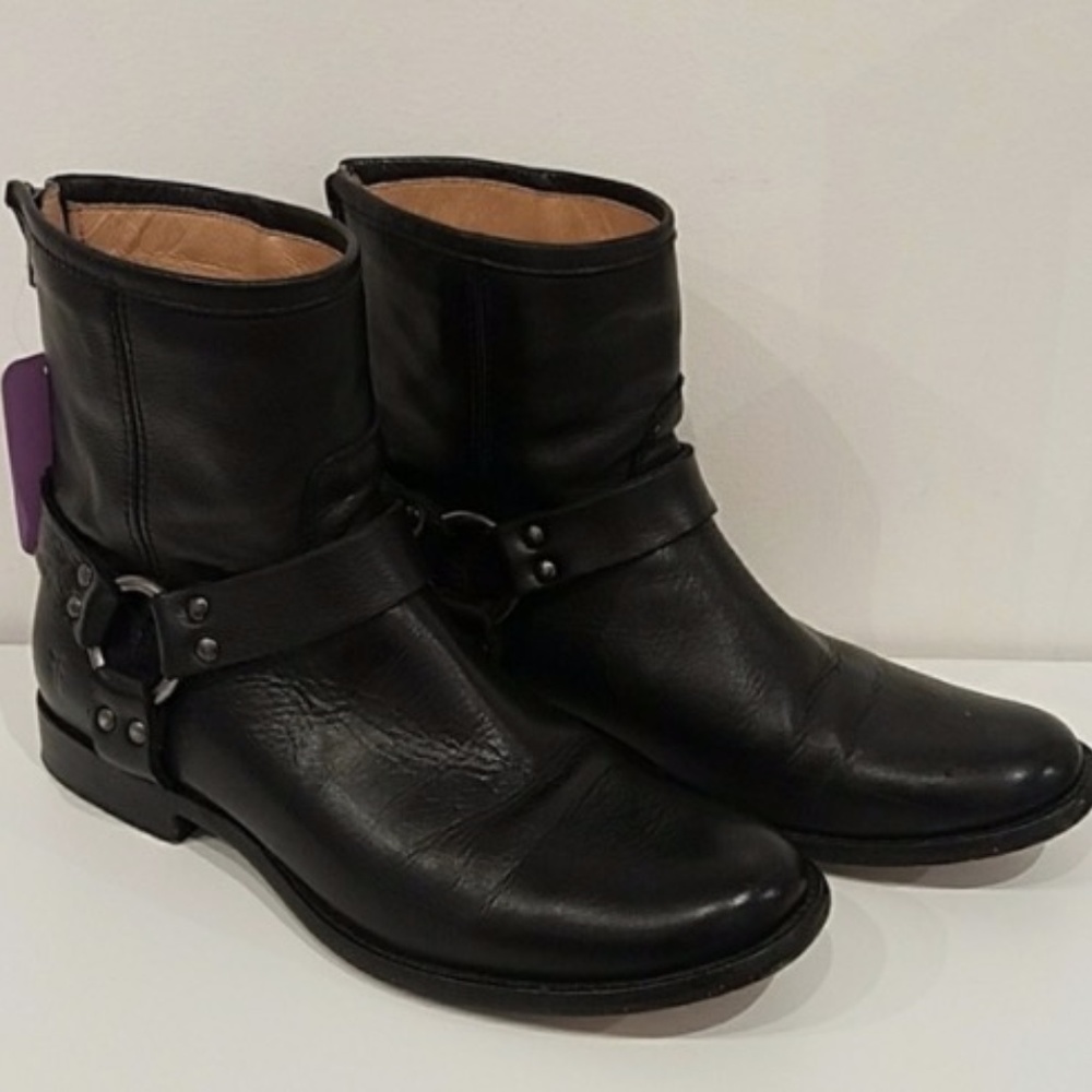 Phillip Harness Short