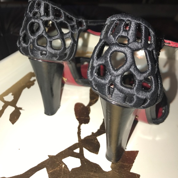 Cesare Paciotti Black silk weaved heels maryjanes - Picture 4 of 8