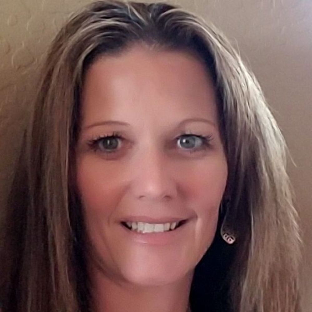 Meet your Posher, Angie