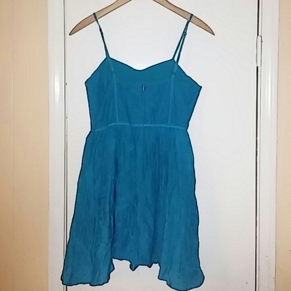 Forever Twentyone boutique. - Picture 2 of 3