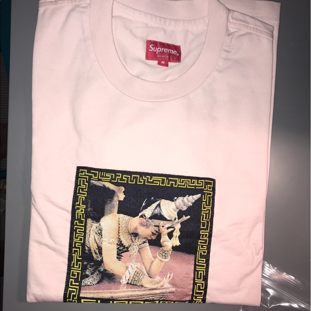 Supreme Best In The World
