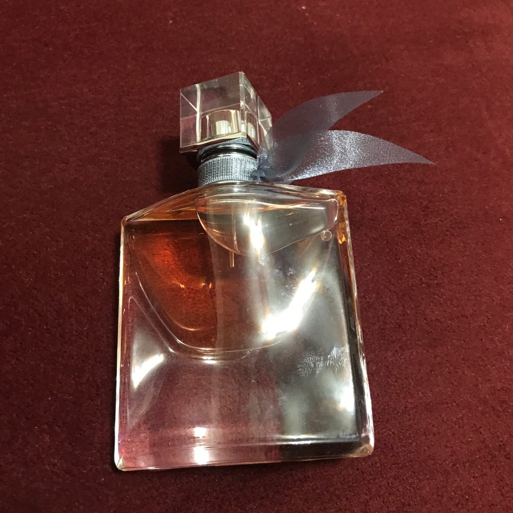 NWOB LANCOME la vie est belle edp 1.0 fl oz