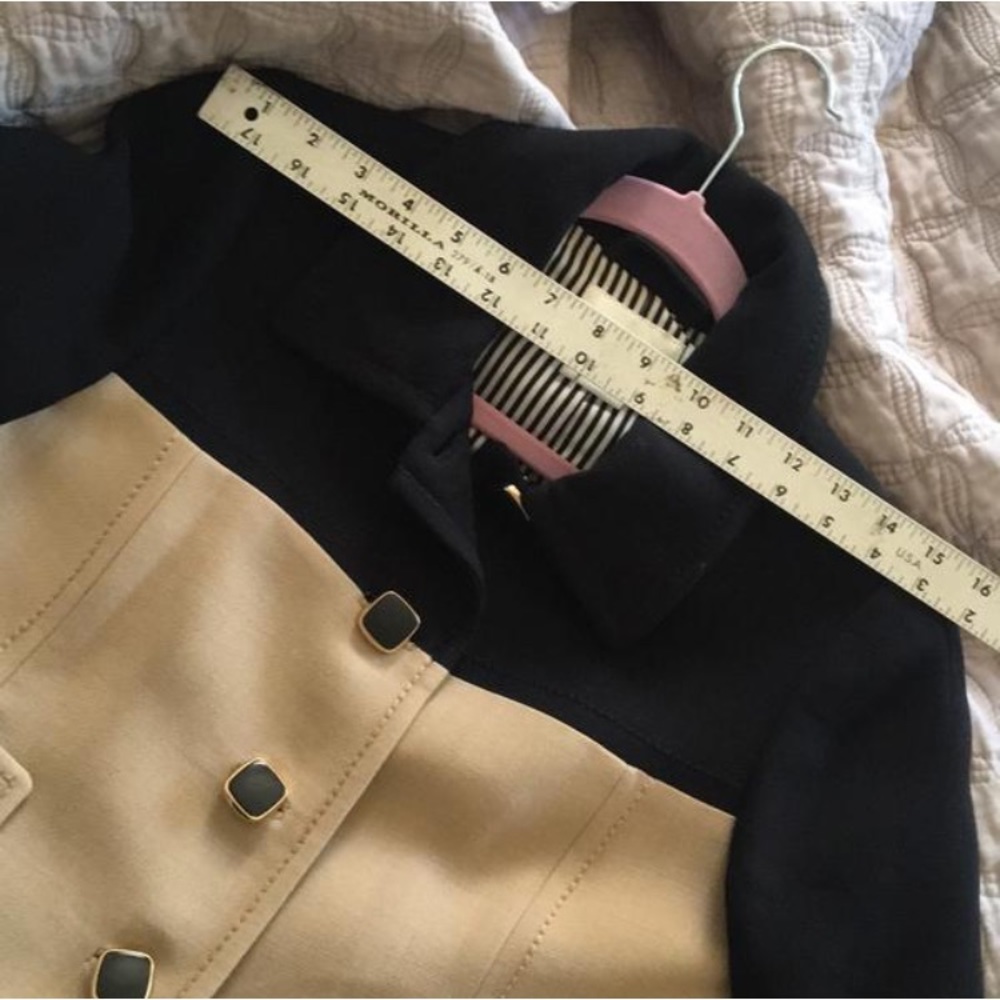 Jacket - Picture 3 of 4