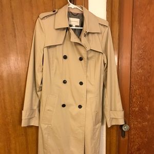 Brand new Banana Republic trench coat (size L)